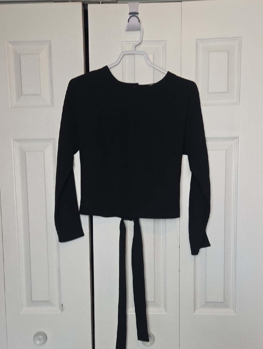 Wilfred Black Long-Sleeve Tie-Back Top